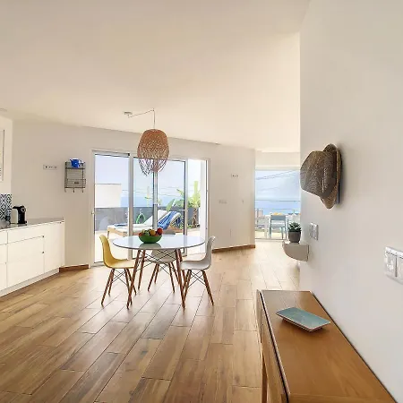 Omar By Lovelystay Villa *