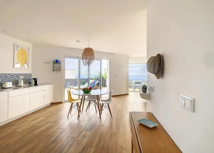 Omar By Lovelystay 别墅 *