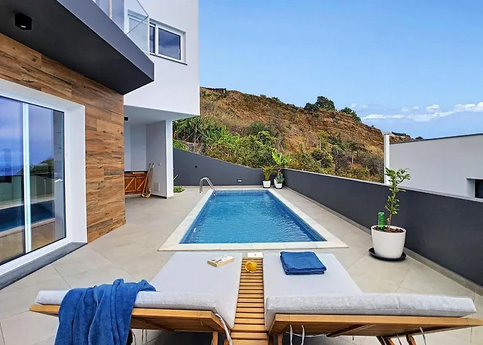 Βίλα Omar By Lovelystay