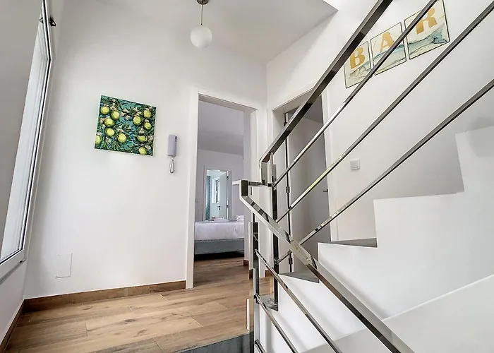 Omar By Lovelystay Βίλα