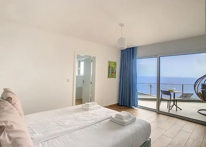 Omar By Lovelystay Βίλα Canhas