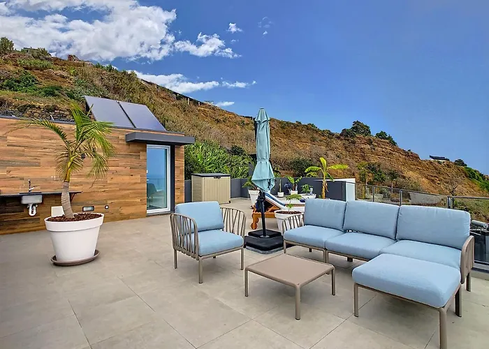 Βίλα Omar By Lovelystay