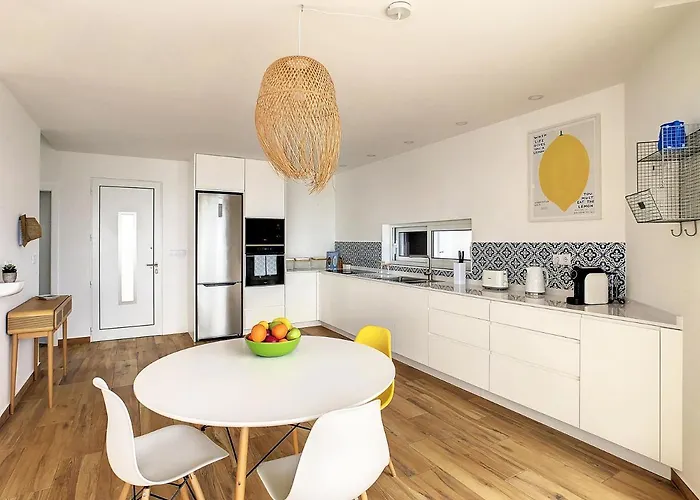 别墅 Omar By Lovelystay Canhas